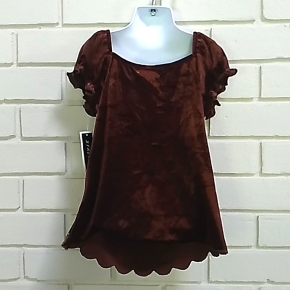 IZ Byer Velvet Sequin/Embellished Ruffle Sleeve Blouse. Size girl (L) 12-14 - Picture 6 of 9